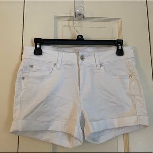 Celebrity pink white shorts